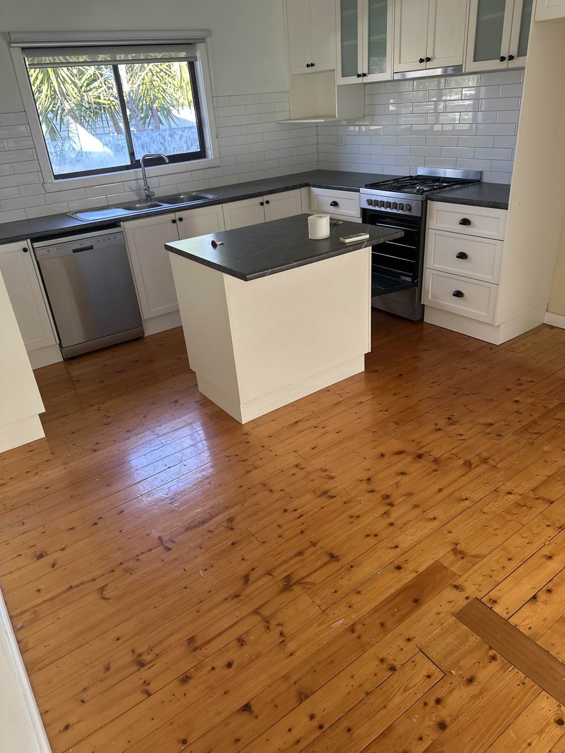 A detailed result from a Murray’s deep cleaning project